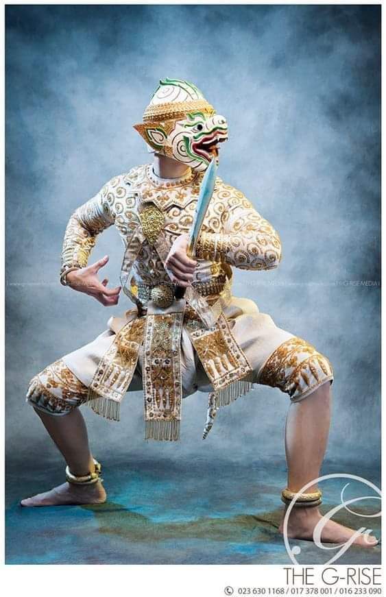 LinLin95480087's tweet photo. Lakkhon khol Khmer or wear a mask theater is a theater that features an elderly Cambodian origin of the performance during the Angkor period .🇰🇭🇰🇭🇰💞🇭
#Cambodia
#LakhonKholKhmer https://t.co/5Yabu9WnuT