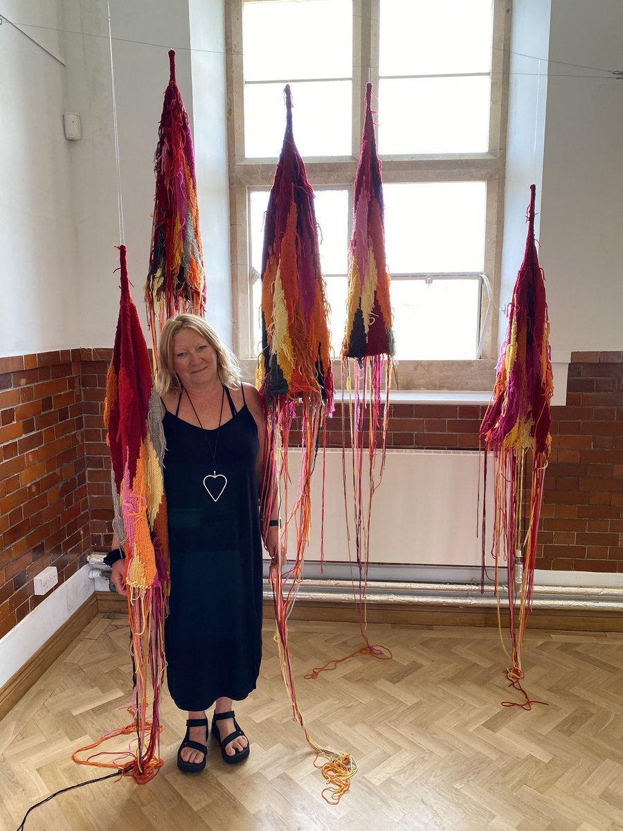 loubakerartist's tweet photo. It was #wonderful to visit an #exhibition for the first time since #lockdown! #Incendiary @poundarts has been #extended to 14.8 #open Tu, Th, Fr 11-4 #fire #air #pollution #protest #climatechange #activism #fineart #mafineart #bathspastillmakes #research #knitting #softsculpture https://t.co/fzt5P6RD5n