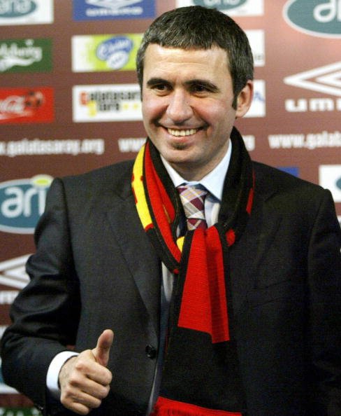 UEFAcom_de's tweet photo. #OnThisDay in 1⃣9⃣9⃣6⃣

✍️ Gheorghe Hagi ➡️ @GalatasaraySK 🦁 https://t.co/12HkrHLCdN