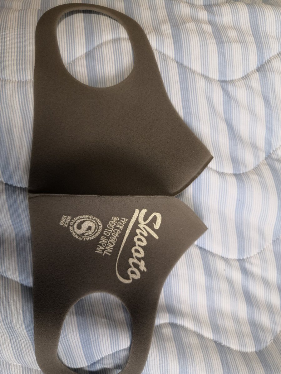 ぱるば 浪速のポッキー On Twitter 修斗マスク中央から裂けてしまった やはり耐久性に難あり