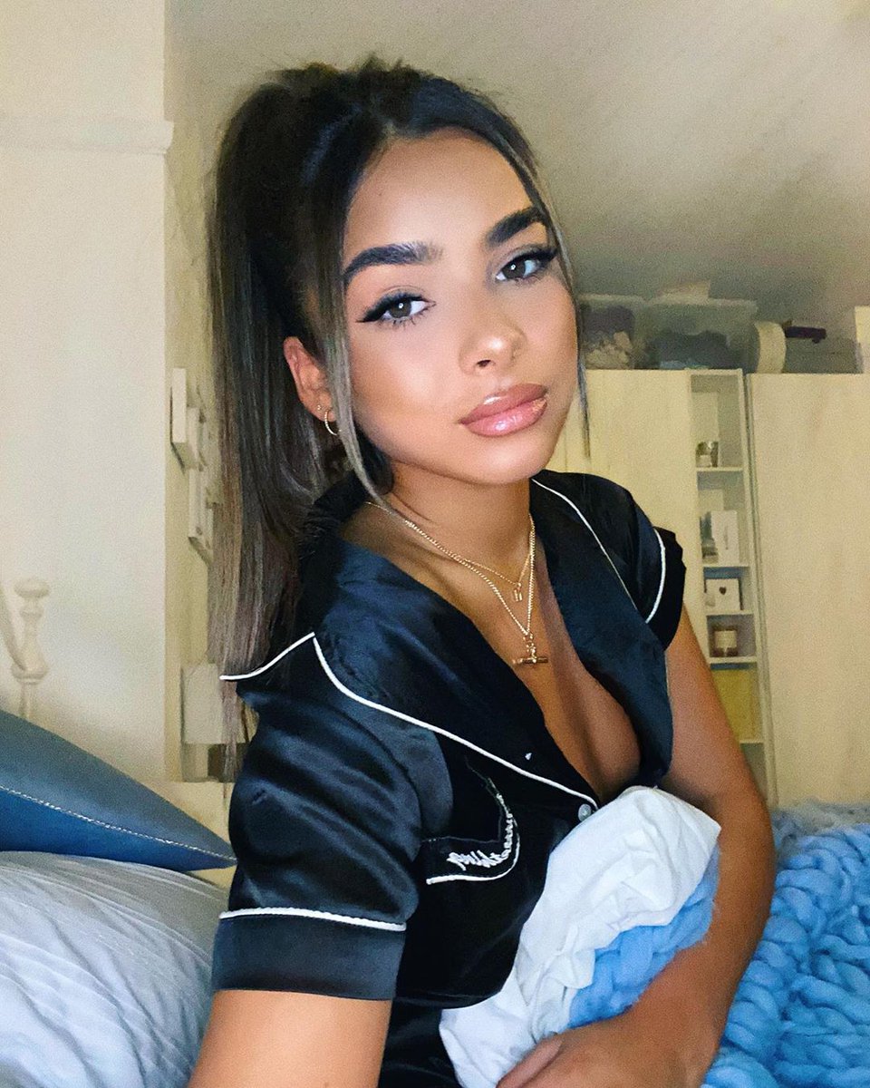 sofietenney's tweet photo. #DailyBoobBouncing had some very horny shows today...hopefully more of you cum n play soon https://t.co/ChDWsHnqjT
