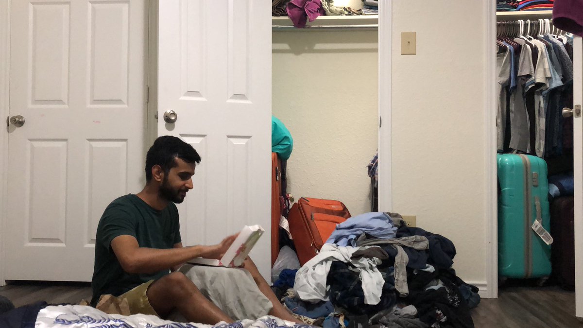dhruvik33's tweet photo. @Dhoklaaa having dinner on his laundry Basket and may be Tommorow on cloth pile as dinning table. I am so innovative to give him that idea. By the way I am engineer #Bestoutofwaste #thuglife #JTlife #gandilife #noinsuprationfromus #Jaimiktrash #browntrash https://t.co/T9baNibEtm
