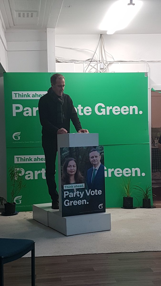 Dunedin_Greens's tweet photo. @ScottWillis50 Candidate for #Taieri Electorate speaking at the opening of the #SouthDunedin @NZGreens hub. #partyvoteGreen #nzpol https://t.co/N8rXALhrOV