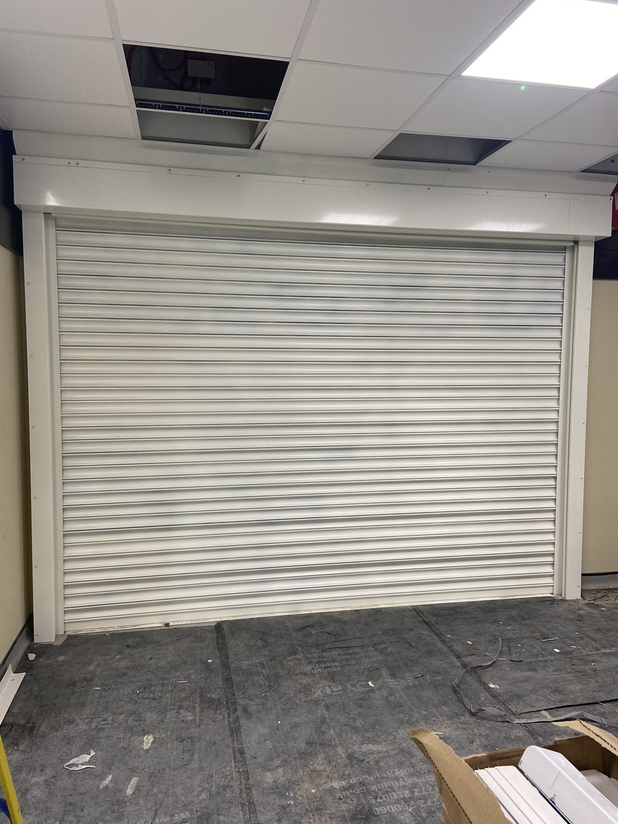 This recent installation of a fire, smoke &amp; heat curtain along with roller shutter at #Portsmouth's Queen Alexandra Hospital by <a href="/unique_smoke/">Unique Fire & Smoke</a> raises #HealthAndSafety standards and gives piece of mind to patients. Bravo!