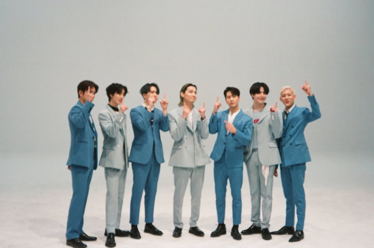 YGOT7__17's tweet photo. 7月ももう終わっちゃうんだなぁ...
イル活が終わっちゃっても応援してるし、できればせぶんちゃんを信じて待たせて欲しい( ´༎ຶㅂ༎ຶ`)
 #ThankyouGOT7inJapan https://t.co/xp7xpjT83m