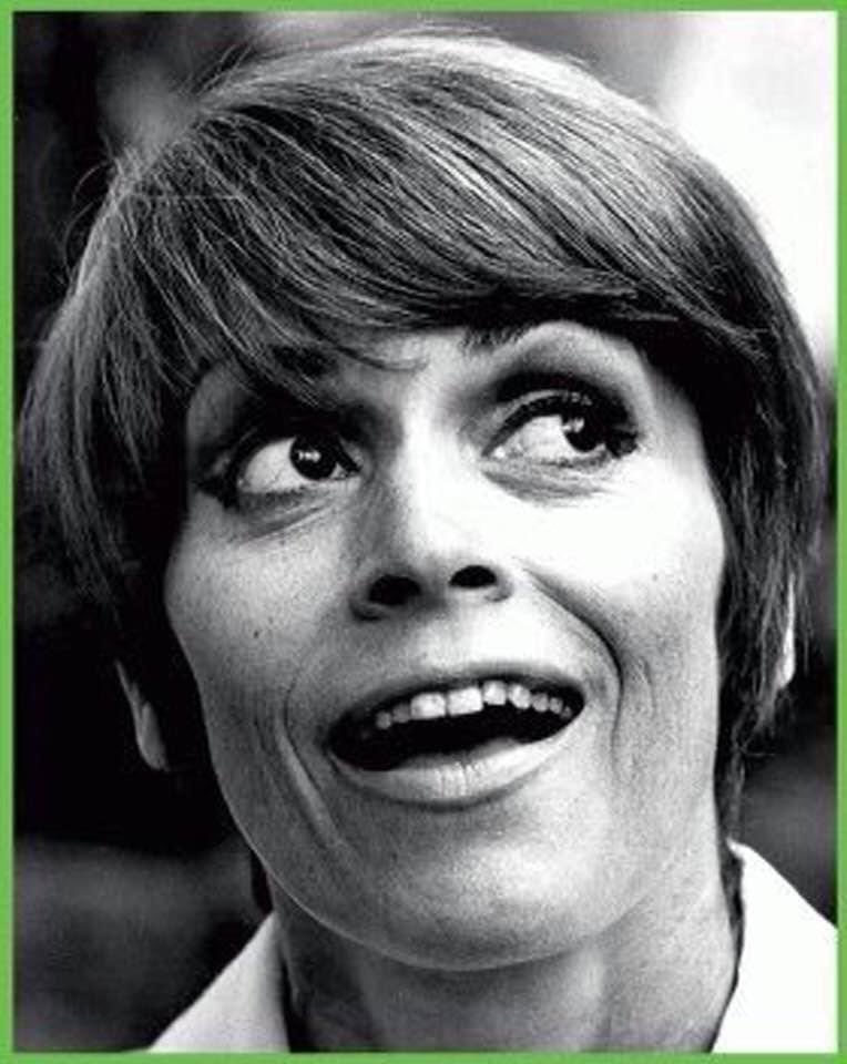 Auguri signorina snob!