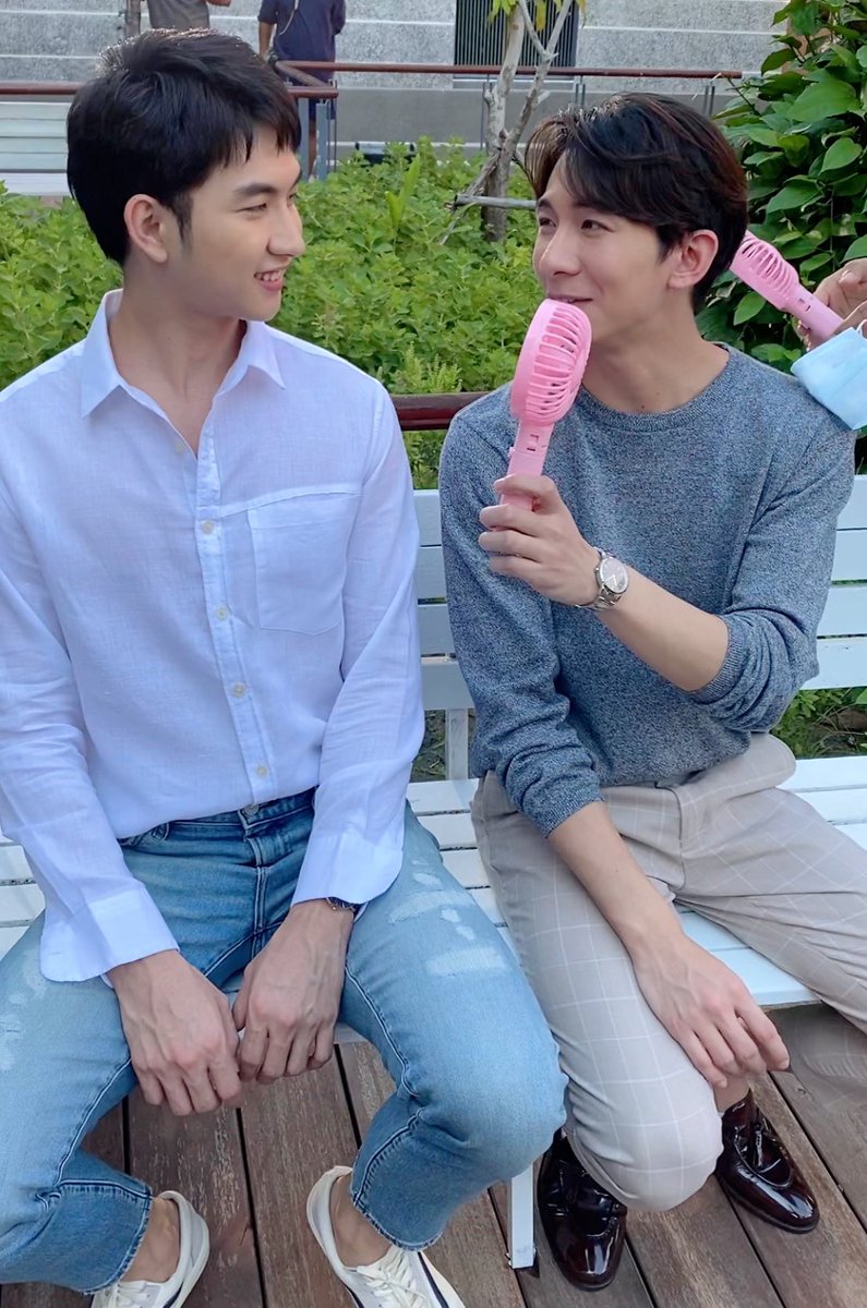 MAME12938's tweet photo. วันนี้เอามาฝากทั้ง 4 คู่เลยฮ้าบบบ
❤️❤️❤️

#TharnTypeTheSeriesSS2 https://t.co/qOCvFRKhrY