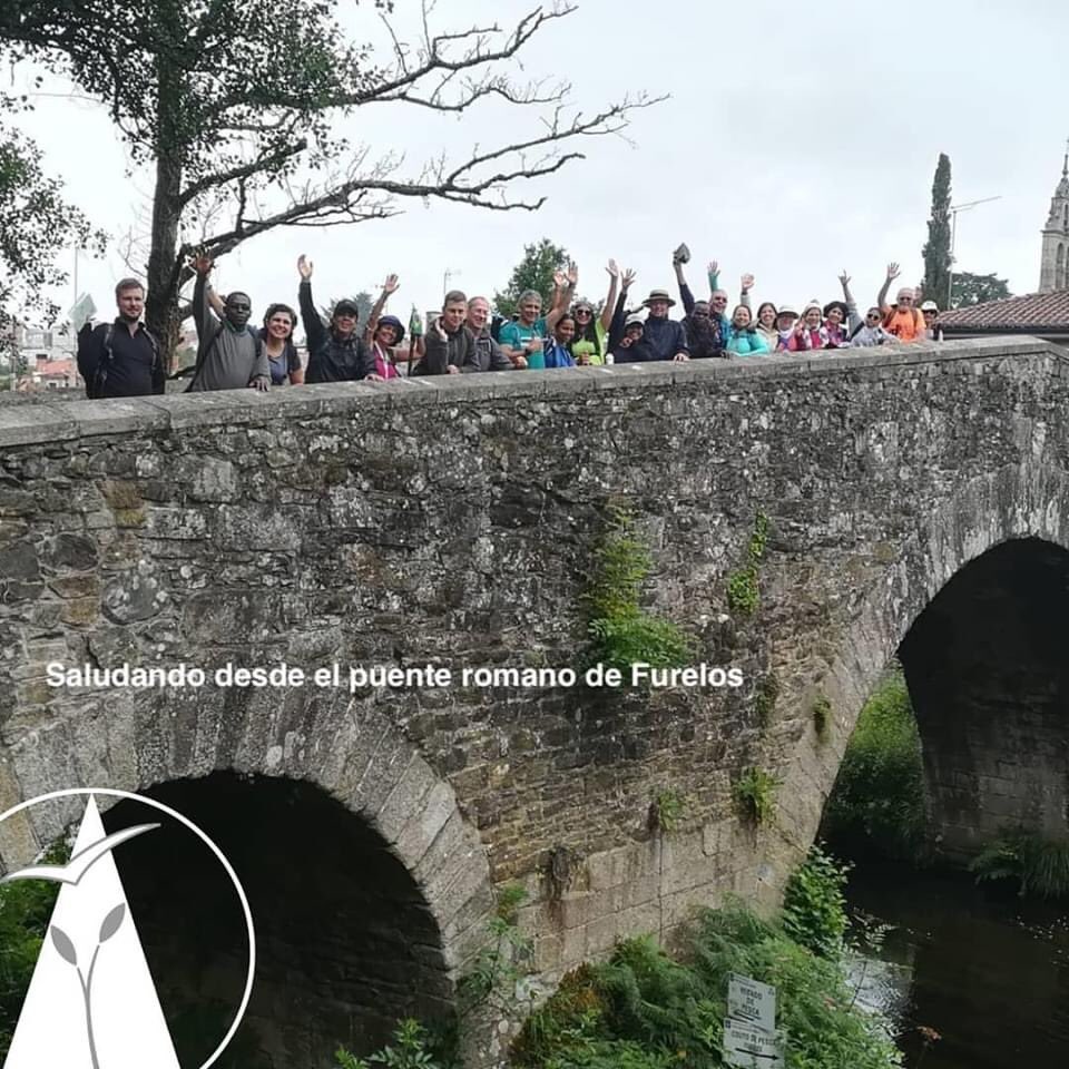 IdenteYouth's tweet photo. Day 9: #palasdelrei ⏩ #arzua 🔝30 km Do I live, with a sense of offering, my daily cross? ✝️ Or do I run away from it?🏃🏻♀️🏃🏻💨 Road Signs: The “Cruceiro”☦️ #rutajacobeaidente2020 #online #StJamesWay #caminodeSantiago #melide #leboreiro #furelos #identepilgrims #Lugo #Galicia https://t.co/VapRLB89YE
