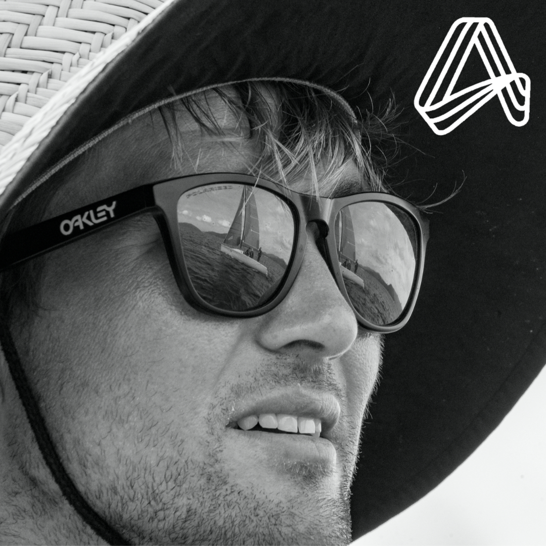 AGITALIA1994's tweet photo. Sail into the weekend! TGIF
Beautiful still of RHKYC Team Agiplast in coach Chris Rashley's reflection.
Picture by @Rinske_HK
#RHKYCTeamAgiplast #Sustainability #Recycling #Teamwork #CleanSeas #YouthAmericasCup #Agiplast #CompoundingforTomorrow https://t.co/cAhlPegdGy