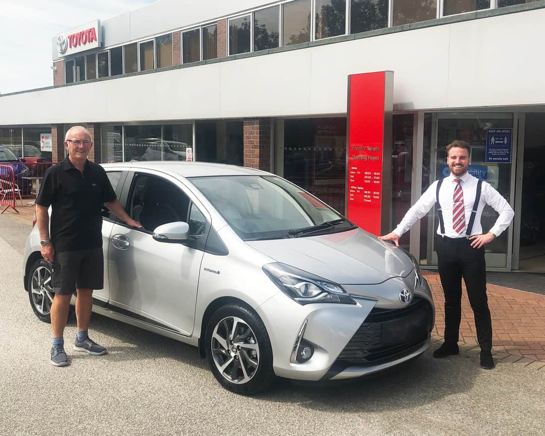 PremierToyotaUK's tweet photo. It was our pleasure, to welcome Mr York back to Premier Toyota, to collect his brand new Toyota Yaris Hybrid.
Congratulations on your new car and thank you for your business, over the years.
#Toyota #Yaris #hybrid #ToyotaYaris #20plate #NorthWales #Anglesey #Conwy #Gwynedd https://t.co/WnM5FREhD2