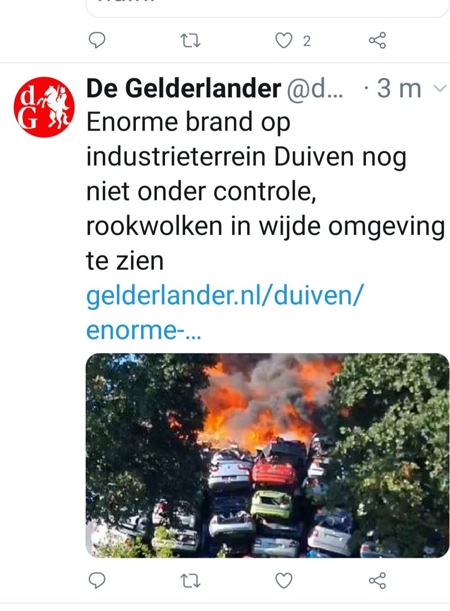 Vanmorgen kwamen er wel heel veel sirenes voorbij.... dan is internet,  social media, enz toch wel handig.