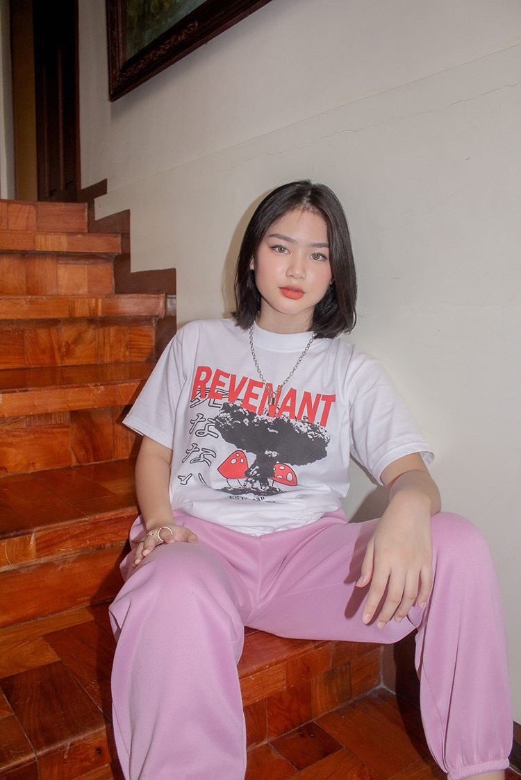 RevenantCloPH's tweet photo. @iamfiona_  Wearing Our tee!! 

https://t.co/inD46zA0Za              #revenantclothingco https://t.co/n3TSJq1z6E