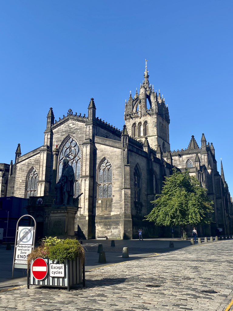  @StGilesHighKirk looking as gorgeous as ever