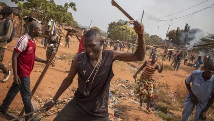 GPGGNigeria's tweet photo. Fulani herders in Nigeria's Southern Kaduna are some of the most heinous killers in the World. For access to pastoral routes, these herders hack hapless victims in the most brutal and sadistic fashion.

@gpggnigeria @hrw @humanrights1st #Insecurity #StandForGoodGovernance https://t.co/Ks6Tz5wbt0