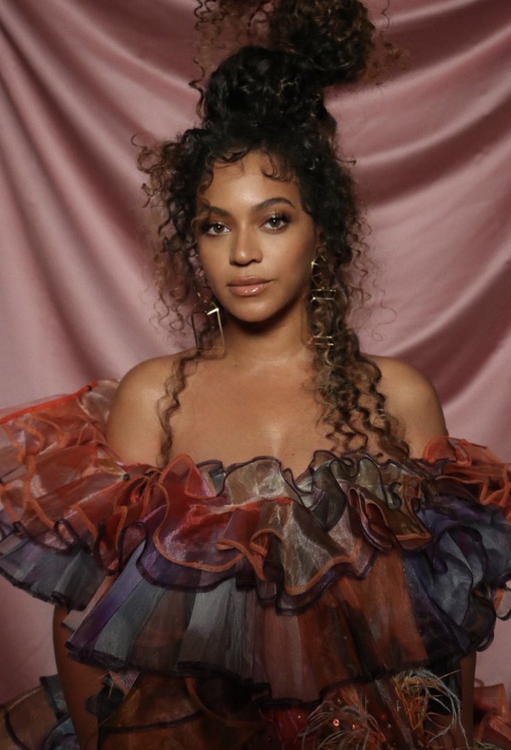 braziliangirlTy's tweet photo. Wow just wow @Beyonce black is king is def the best gift we could get through this pandemic ❤️❤️❤️❤️❤️ we love you so much #BeyonceIsComing #beyonce #BeyHive #BlackIsKing #disneyblackisking #beyfans https://t.co/P8DRz8bINu
