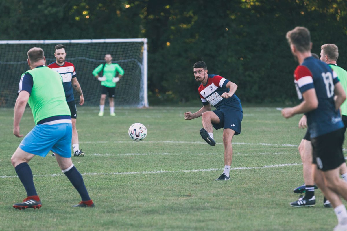 Rioz Rovers FC tweet media