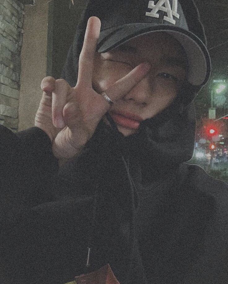 helli_wooda's tweet photo. Откопала ✨💫 #stayLOVEstraykids #straykids #russiastay #rustay https://t.co/xahfZxDHGM