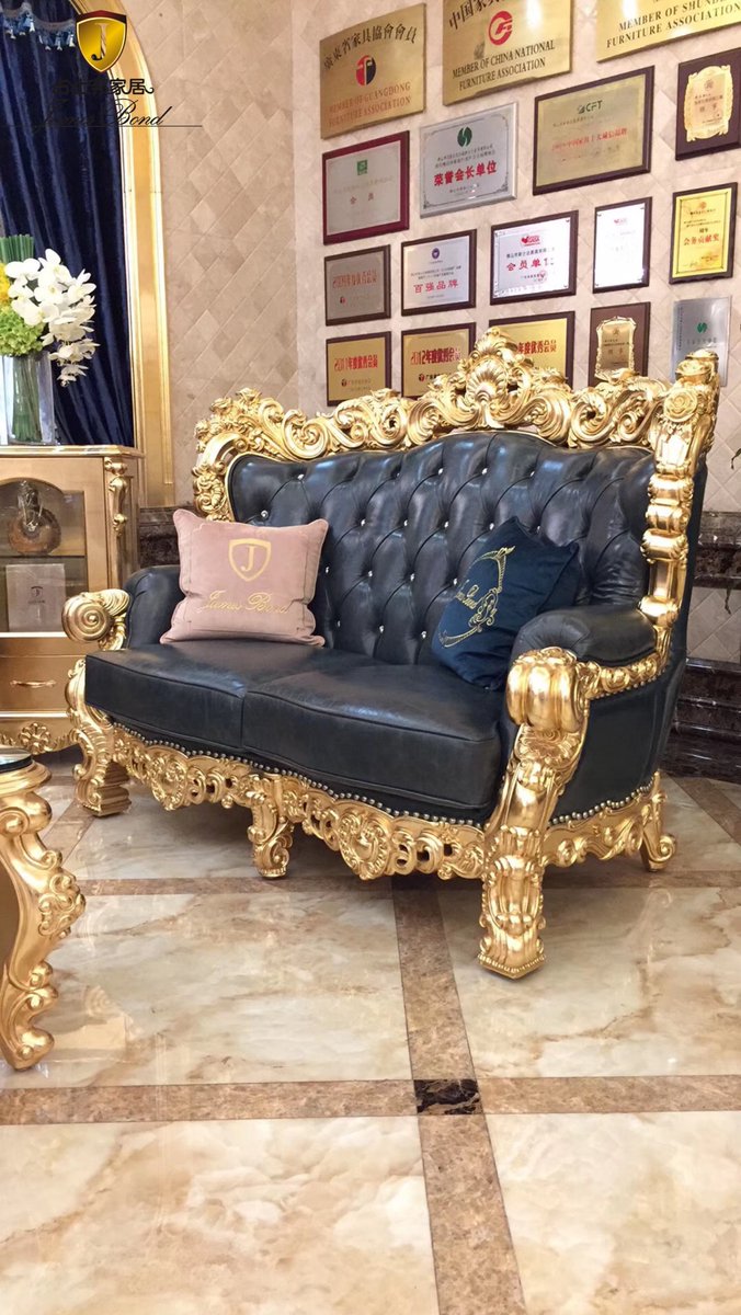 FoshanJamesBond's tweet image. James Bond Classic Furniture Your Smart Choice                                    
Honorary title. More click: jamesbond-furniture.com/classic-sofa
#antiquesofa
#classicsofaset
#traditionalsofastyles