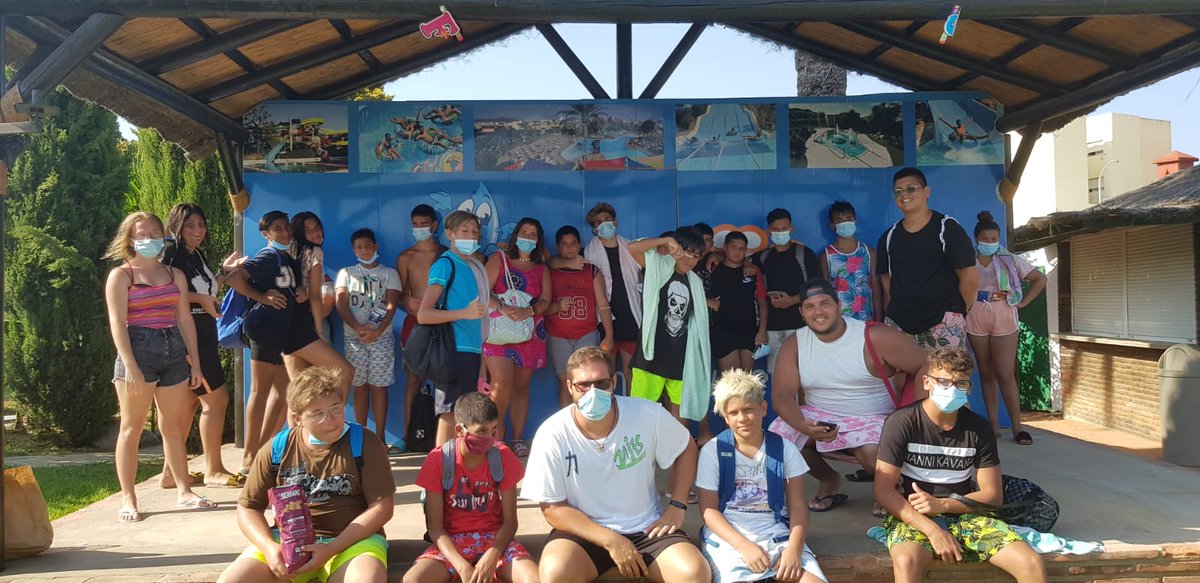 redlacorta's tweet photo. Hoy finalizan las #coloniasurbanas organizadas por @MiesJuvenil Gracias a @FundlaCaixa por hacerlo posible a través de #CaixaProInfancia Seguimos trabajando por y para las familias en situación de vulnerabilidad #MiesRedPuertodelaTorreAsperones https://t.co/wFyE1iEZUs