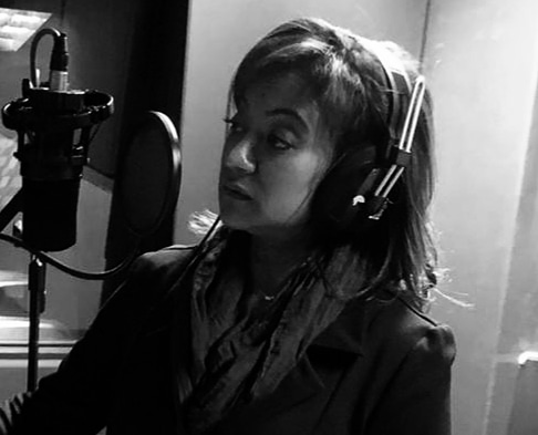 Devi_HQ's tweet photo. Adding final touches to #NewEpisode of #Devi
@etv #TONIGHT 18:30 (194)
@eNCA 20:30
#FuneralFraud
@KellyKhumaloZA
Raising my #eyebrows during #voiceovers ... that's how I know YOU are going to have plenty #haaibo moments when you watch tonight.
#FridayNightDate https://t.co/OLaktiurQ6