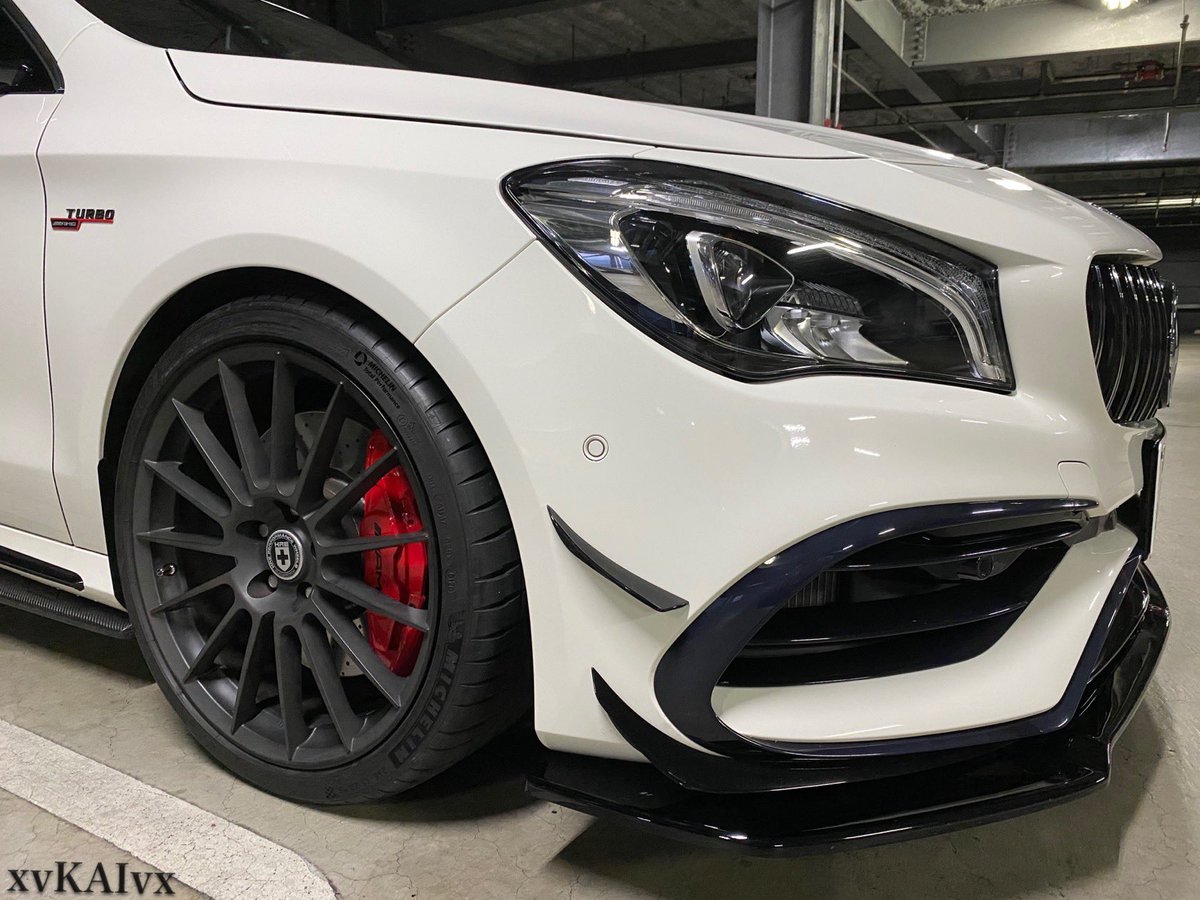 xvKAIvx's tweet photo. P ZEROからPS4Sにどんな感じか変更。
Mobil 1オイルとフィルターも。
アマゾンワードローブでランニングシューズ複数頼んだが何れにしようか迷ってるが、北アルプスに向け新たにテントと登山用品調達しに行かねば。。 https://t.co/H9ucjD7iKN