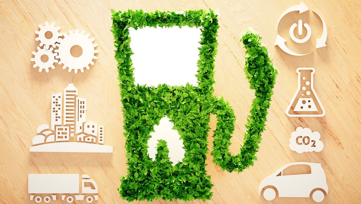 EthanolEurope's tweet photo. Europe lacks a feasible plan for emissions reduction in transport by 2030. The proposed million EVs goal in Ireland is dropped, however, the ban on diesel/petrol car sales is still considered. A low cost, proven, effective &amp; quick solution is available: 👉 https://t.co/NmvozxxuL1 https://t.co/LXfOTf1neC