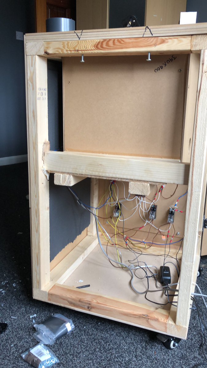 Ron Peace tweet media