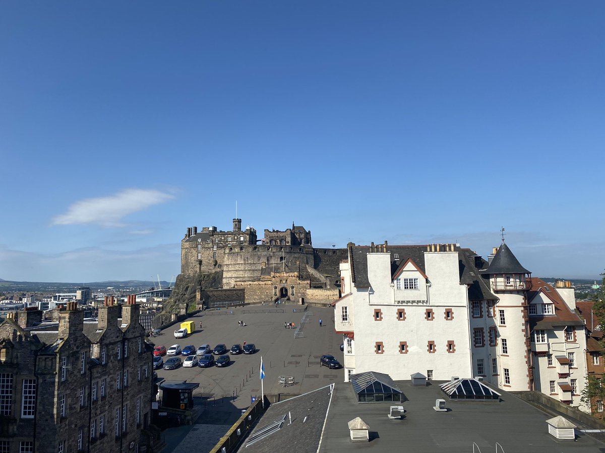 We’re up on the roof of  @camobscura looking at  @edinburghcastle for the first time ever in July. The  @EdinburghTattoo stands are normally up. Book ahead for  @camobscura and social distancing measures are in place with limited numbers throughout the day  #Edinburgh