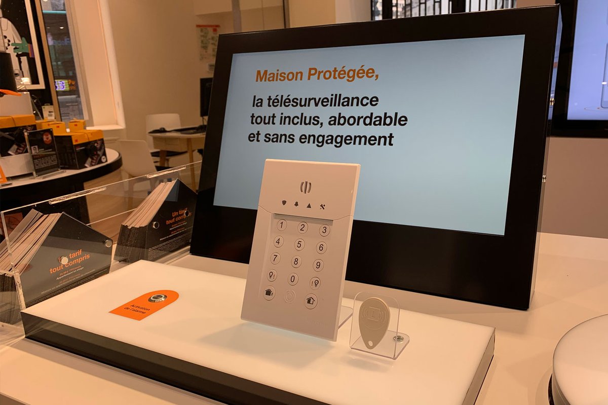 jycayuela's tweet photo. Le #SCOSE proactif sur le #Multiservices en partenariat transverse avec les boutiques #Riviera et la #DOGSE avec #MaisonProtegee pour proposer un service innovant 360° à nos clients @stephpaillard @joffreycouillet @manu100288 @OrangePACA https://t.co/LIj40Jz5j9