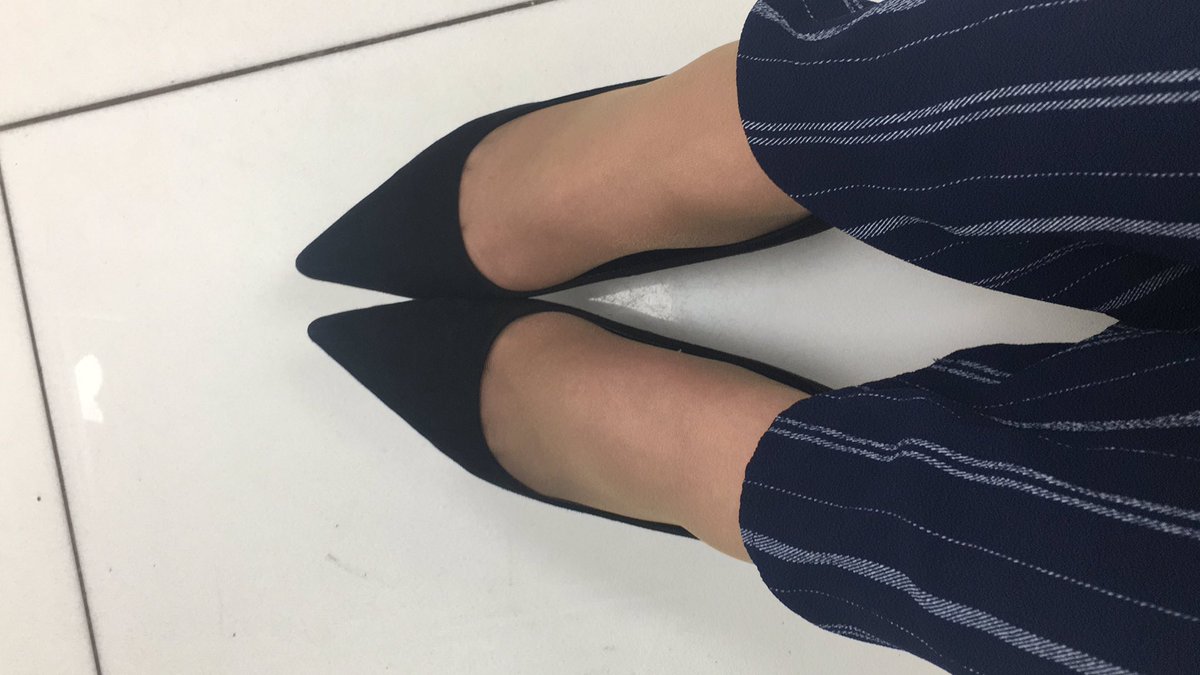 MisCharmaine's tweet photo. These delicious pop socks are already sold!
But you can order yours for next week at https://t.co/IOqoypszWF
#footfetish #socks #popsocks #nylons #fetish
@HouseOfFetishuk @djwill94 @Brun0Parent @MrHappyChap07 @RT_Mutt @GoddessRTSlave9 @findom4feet https://t.co/4xr3iTwlxw