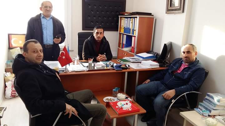 Mübarek Kurban Bayramınızı  tebrik eder, bayramın size, ailenize, milletimize ve İslam Alemine  barış, huzur, sağlık ve esenlikler getirmesini temenni ederim. Bayramımız mübarek olsun