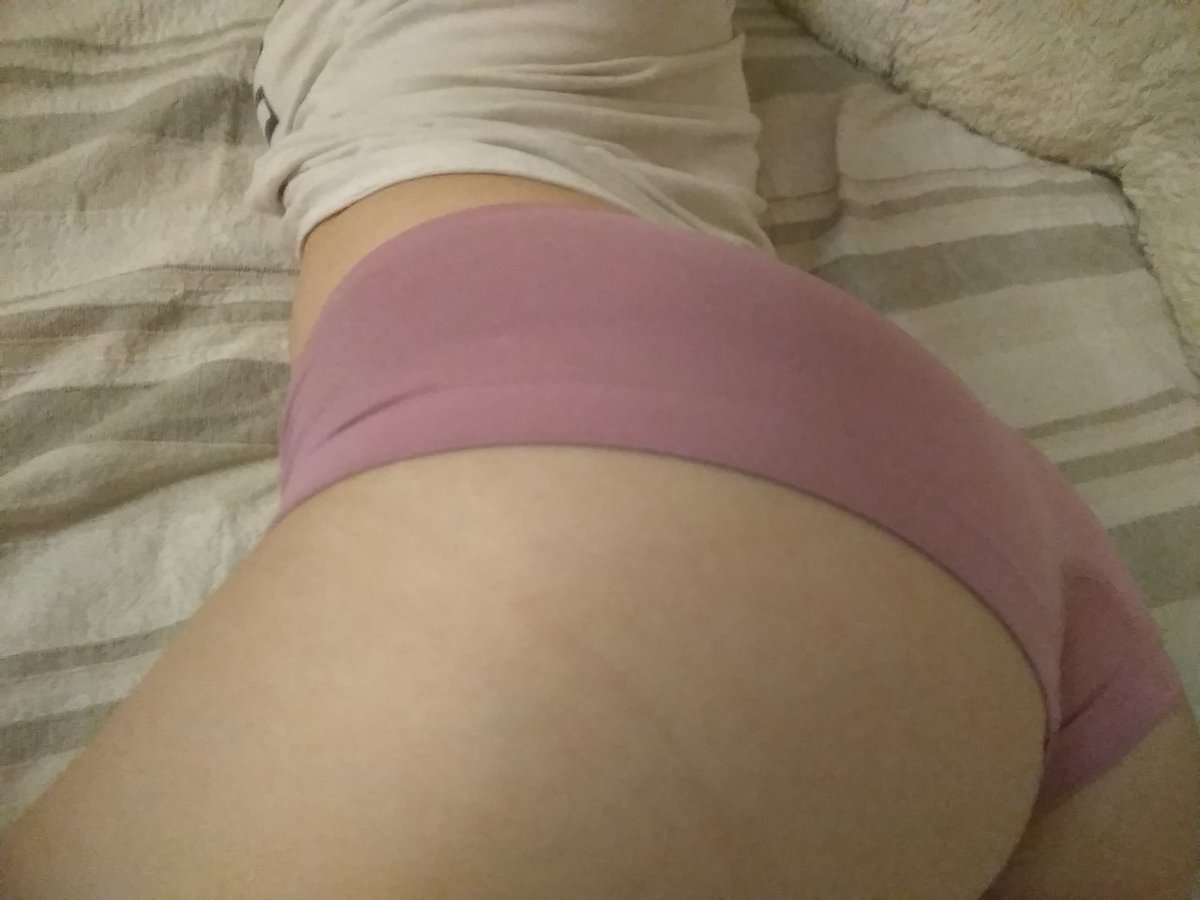 Kupapalas's tweet photo. @KevinIs37253708  hey wyd? ✋
would you like to see me nude? 💃
visit https://t.co/gYSHcV6iCb , there you find all my sexy vids and pics 🎥 
have no fear no credit card need 
have a pleasant day 👨 https://t.co/apWIUOddmZ