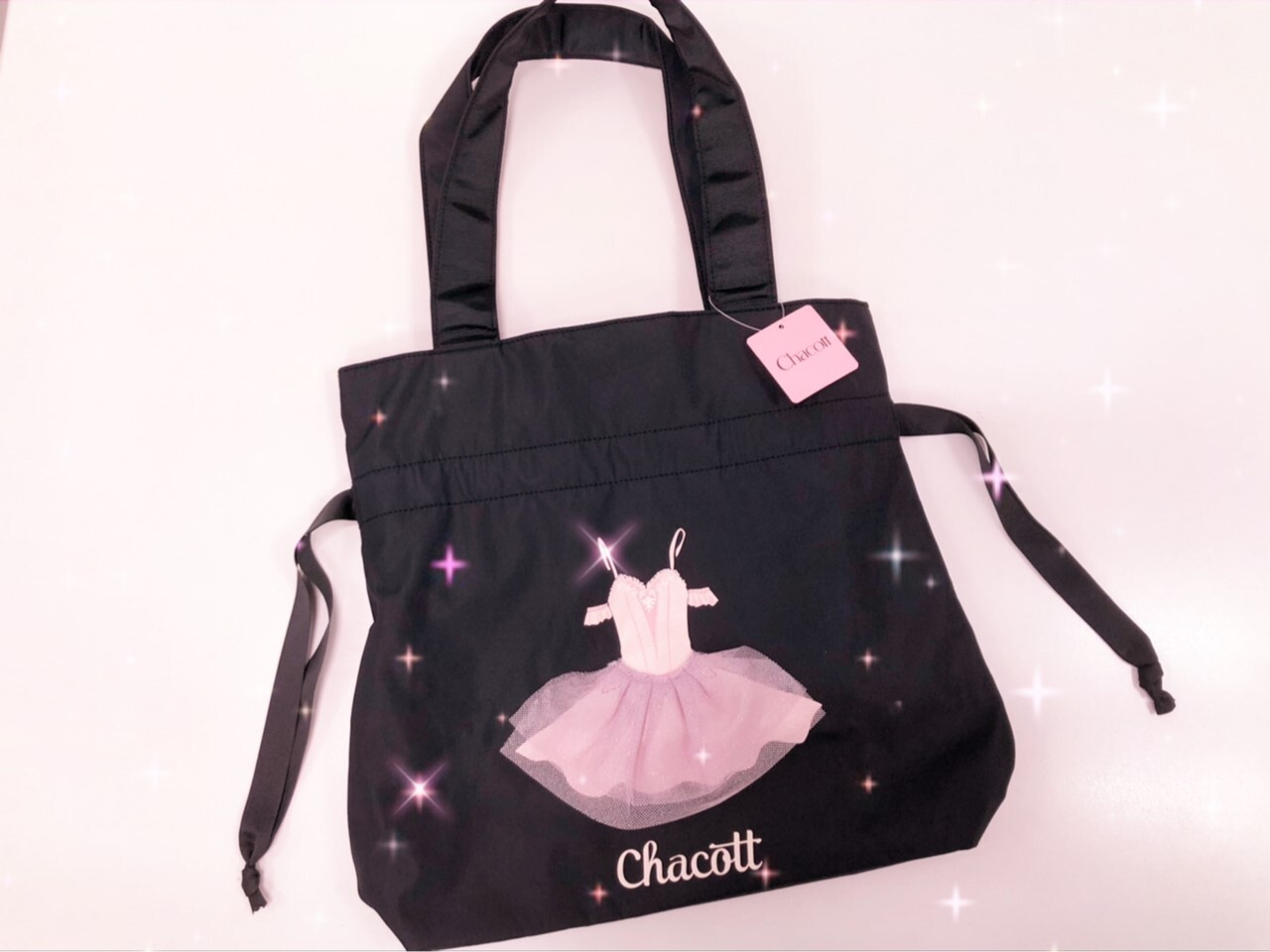 学研児童書編集部 リトル バレリーナ １巻を買って チュチュコンテスト に参加しよう あなたのデザインしたチュチュが 本やパンフレットに登場するかも 最優秀賞には チャコット のトートバッグをプレゼント みなさんの素敵なデザイン