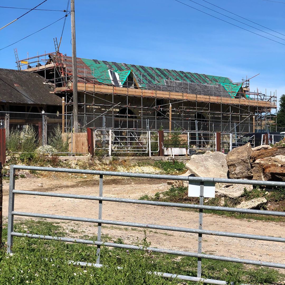 rmouldingandco's tweet image. Great to see some progress on site in Fovant.. 👌
📸: @markfdavis
@MLArchitecture
#MouldingtheBuilders #renovation #restoration #architecture #wiltshire #chicksgrovestone #slate #renovation