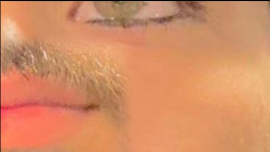 👁👄👁
