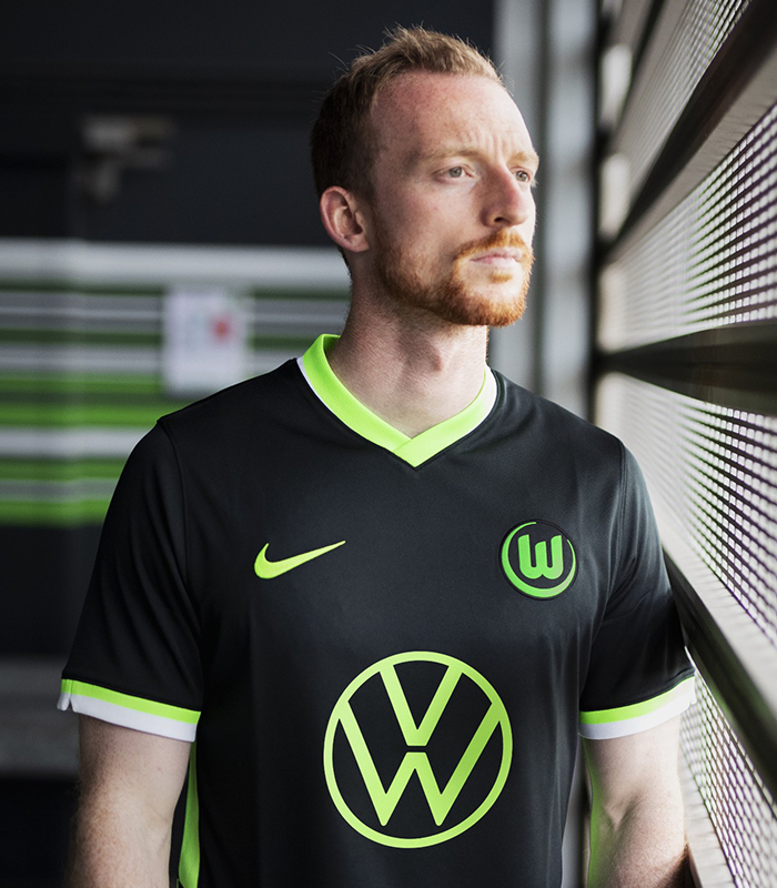 MundialMag's tweet image. COMPETITION TIME 

We teamed up with @VfLWolfsburg_US to give away one of their new jerseys. Which is exciting.

To enter, all you need to do is: 

1. Retweet this post
2. Follow us &amp;amp; @VfLWolfsburg_US 
3. Tag a mate below