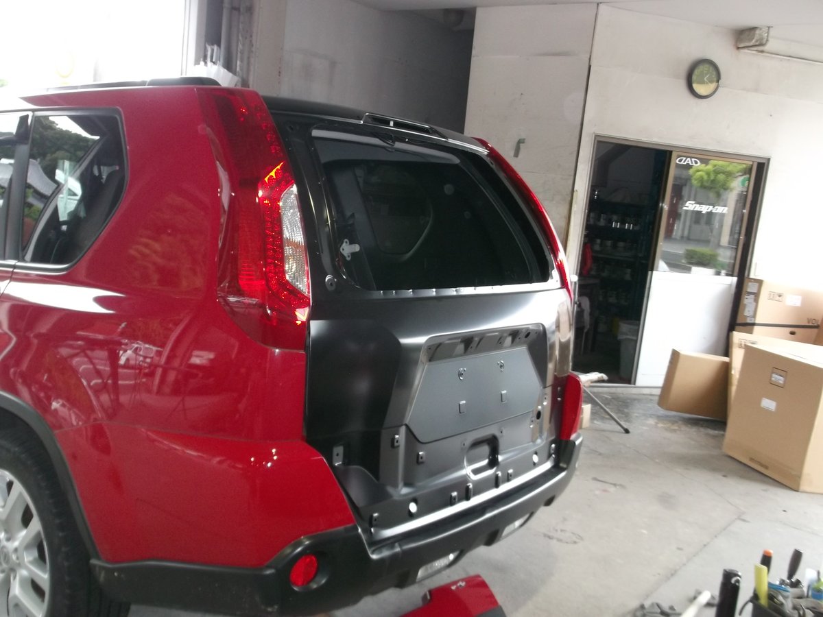 千葉松戸自動車板金塗装修理タキザワ自動車 日産 エクストレイル バックドア交換塗装 納車完了 タキザワ自動車 エクストレイル エクストレイル修理 エクストレイル塗装 板金塗装 松戸車修理 市川車修理 葛飾車修理 足立車修理 バック 千葉松戸自動車板金塗装修理タキザワ自動車 日産 エクストレイル バックドア交換塗装 納車完了 タキザワ自動車 エクストレイル エクストレイル修理 エクストレイル塗装 板金塗装 松戸車修理 市川車修理 葛飾車修理 足立車修理 バック