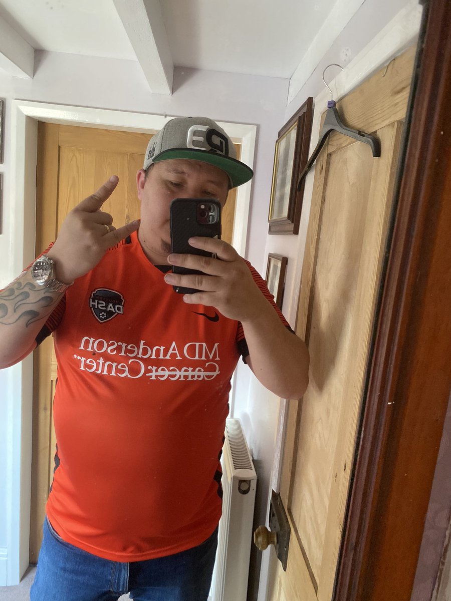 Kyle_thornton23's tweet photo. Yasssss @RachelDaly3 repping you back home in North Yorkshire #Legend https://t.co/nUvOPgLbAA