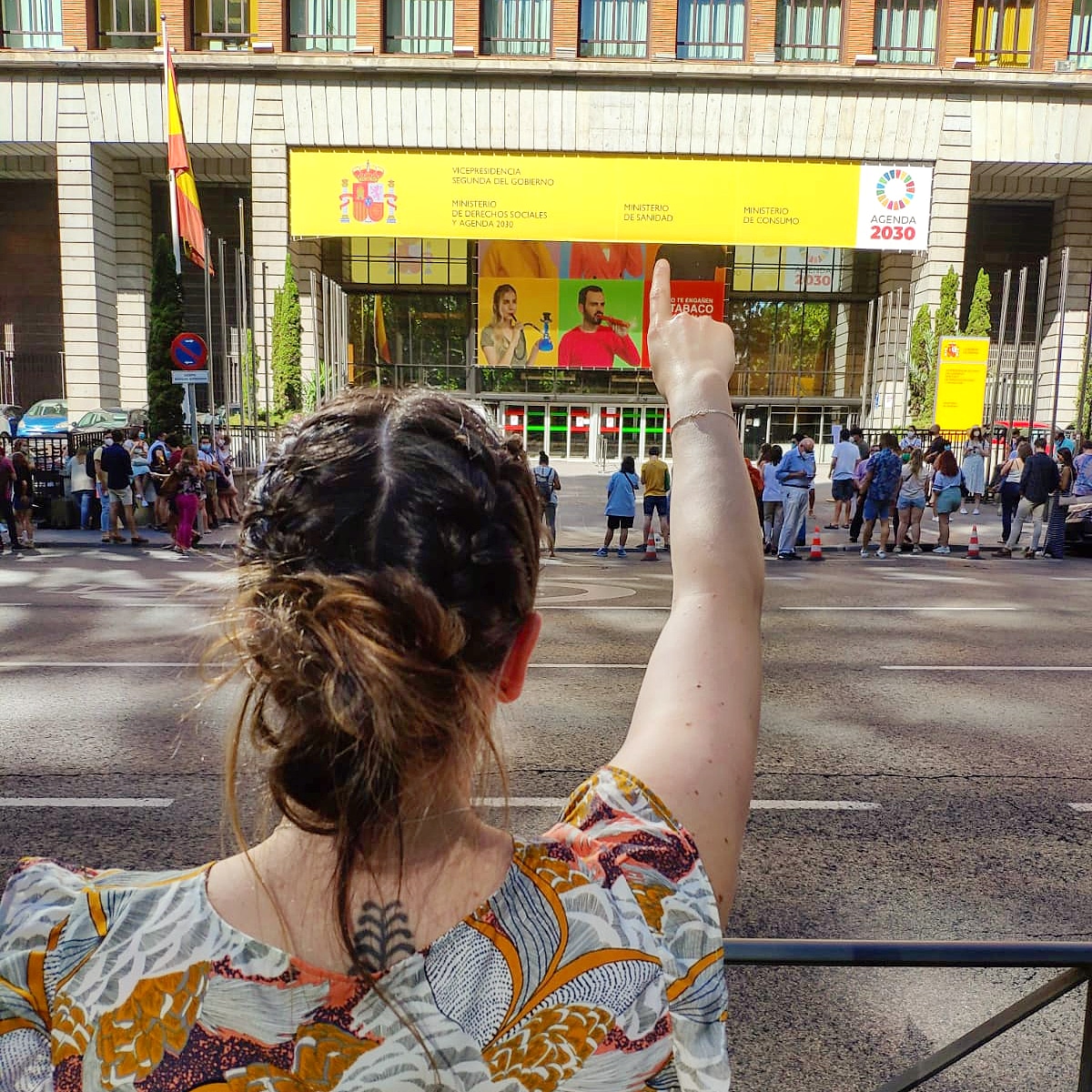 InterMIRnable's tweet image. Y por fin llegó el día... Después de tres años de interMIRnables horas de estudio, por fin puedo decir que soy R1 de Medicina Familiar y Comunitaria. ¡Los sueños se cumplen!👩‍⚕️📄 🎉