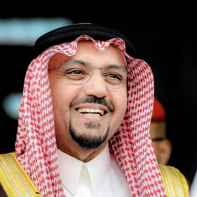 ahalykh's tweet photo. سعادة رئيس مركز #الخبراء ورئيس #لجنة_الأهالي وأعضاء اللجنة يهنئون سمو #أمير_القصيم وسمو #نائب_أمير_القصيم حفظهم الله بـ #عيد_الأضحى وأن يعيد هذه المناسبة السعيدة على بلادنا باليمن والخير والبركات.
#إمارة_القصيم https://t.co/EuvZjwWclM