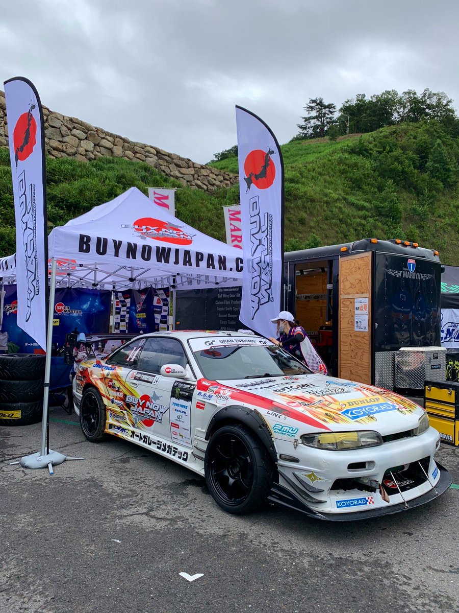 BUYNOWJAPAN's tweet photo. 明日から開幕ですが、今年もBUY NOW JAPANは FORMULA DRIFT JAPAN 2020 にフル参戦いたします。
#BUYNOWJAPAN
#FORMULADRIFTJAPAN
#FDJapan
#drift
#prodrift https://t.co/qwqbSZplse