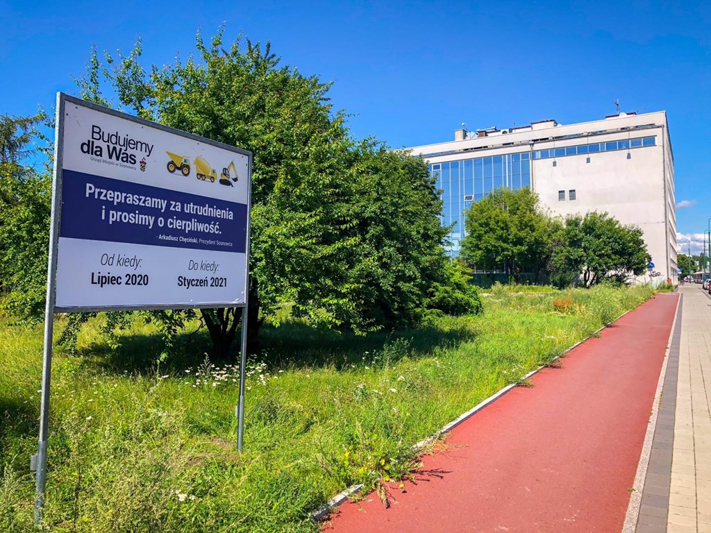 TwojeZaglebiepl's tweet photo. Na początku sierpnia rozpocznie się przebudowa centrum Sosnowca. Plac przed dworcem PKP zmieni się nie do poznania ▶️https://t.co/TMvgRIKjy8 @Sosnowiecmiasto  #Sosnowiec #NoweCentrumSosnowca #CentrumSosnowca #Inwestycje #BudujemyDlaWas https://t.co/k8Q9YQaKxo