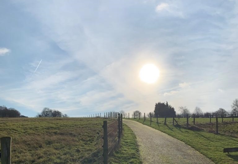 TeamscapesLearn's tweet photo. Breathe in the fresh air!
Getting out into the countryside for meetings and team events can be more pleasant, peaceful and productive. Here’s why >https://t.co/CNSOZfN5py https://t.co/UP9V99mGUj