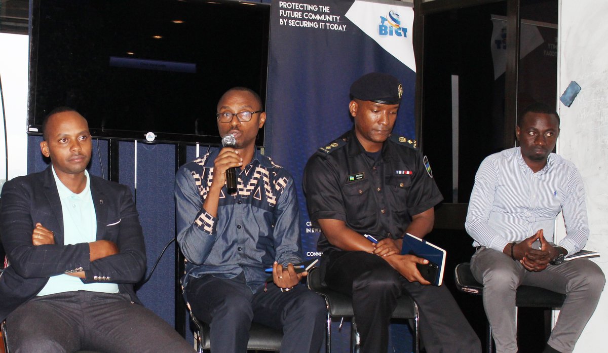 Uza🇷🇼 tweet media