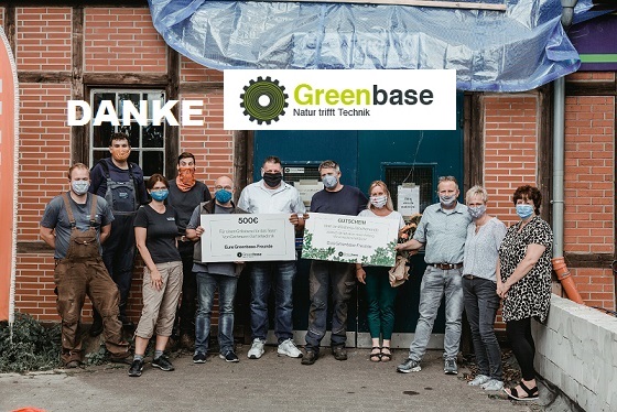 Liebe Greenbase-Freunde! Vielen Dank für Euer Mitgefühl und diese wahnsinnige Aktion! Wir alle sind tief gerührt und einmal mehr stolz darauf Mitglied dieser wunderbaren Greenbase-Famile zu sein!
Gisbert Gathmann und sein Team!
greenbase-gathmann.de