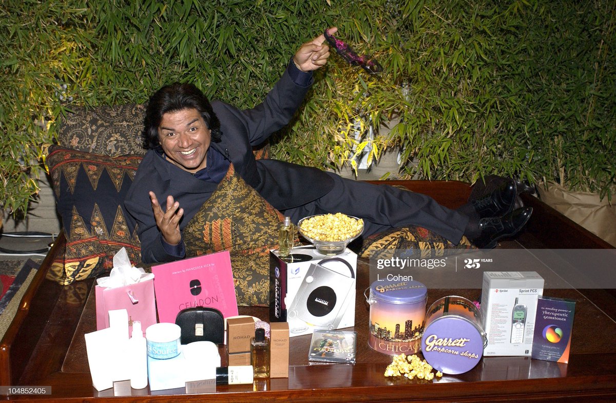 Celebrities with Video Games (@celebswithgames) on Twitter photo 