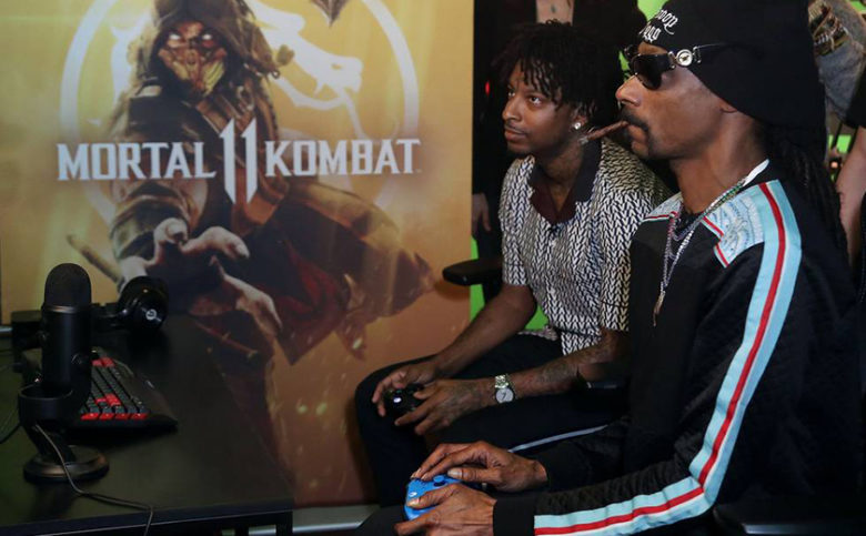 Celebrities with Video Games (@celebswithgames) on Twitter photo 