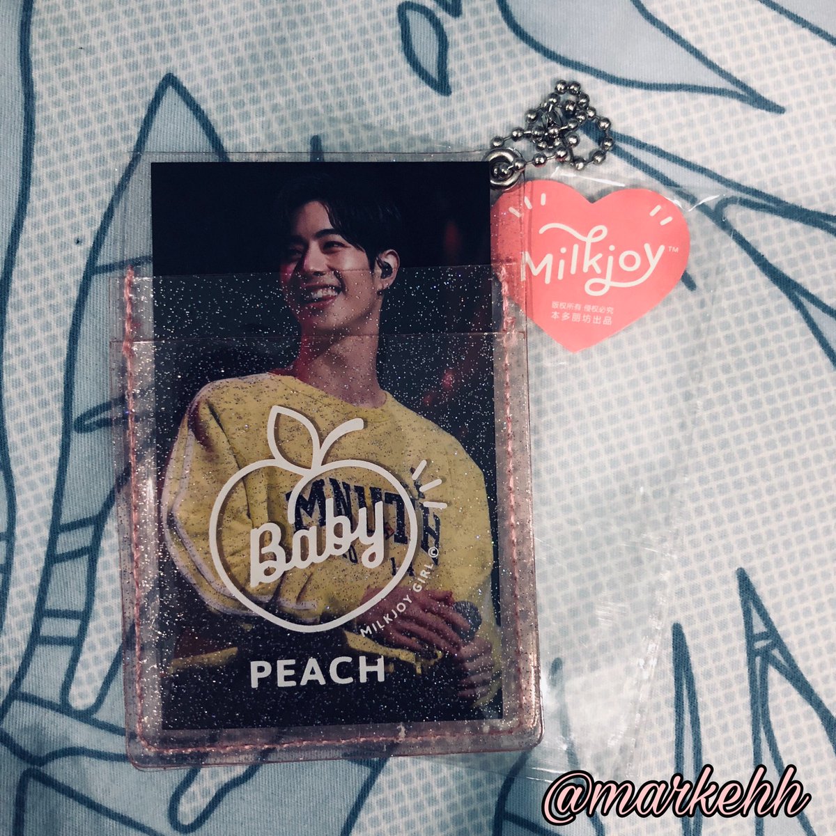 Markehh5's tweet photo. Have some stocks left for Got7 enamel pin, hence will be clearing them at discounted pricing 

Details: 
- Gold Plating 
- 2 rubber backing 
-size : 3.81cm by 3.63cm 

Grade A $9 SGD
Grade B $8 SGD

Freebies : 
- pin button (pic 3)/ purchase 
- card holder(pic 4)/ 3 pin purchase https://t.co/zDl1kaCboH
