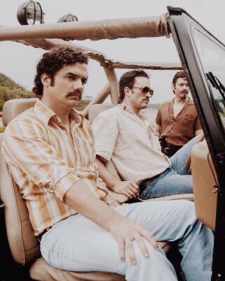 Ｎ Ａ Ｒ Ｃ Ｏ ＳSinger by day, Pablo Escobar’s assistant as well? There’s no business like blow business 