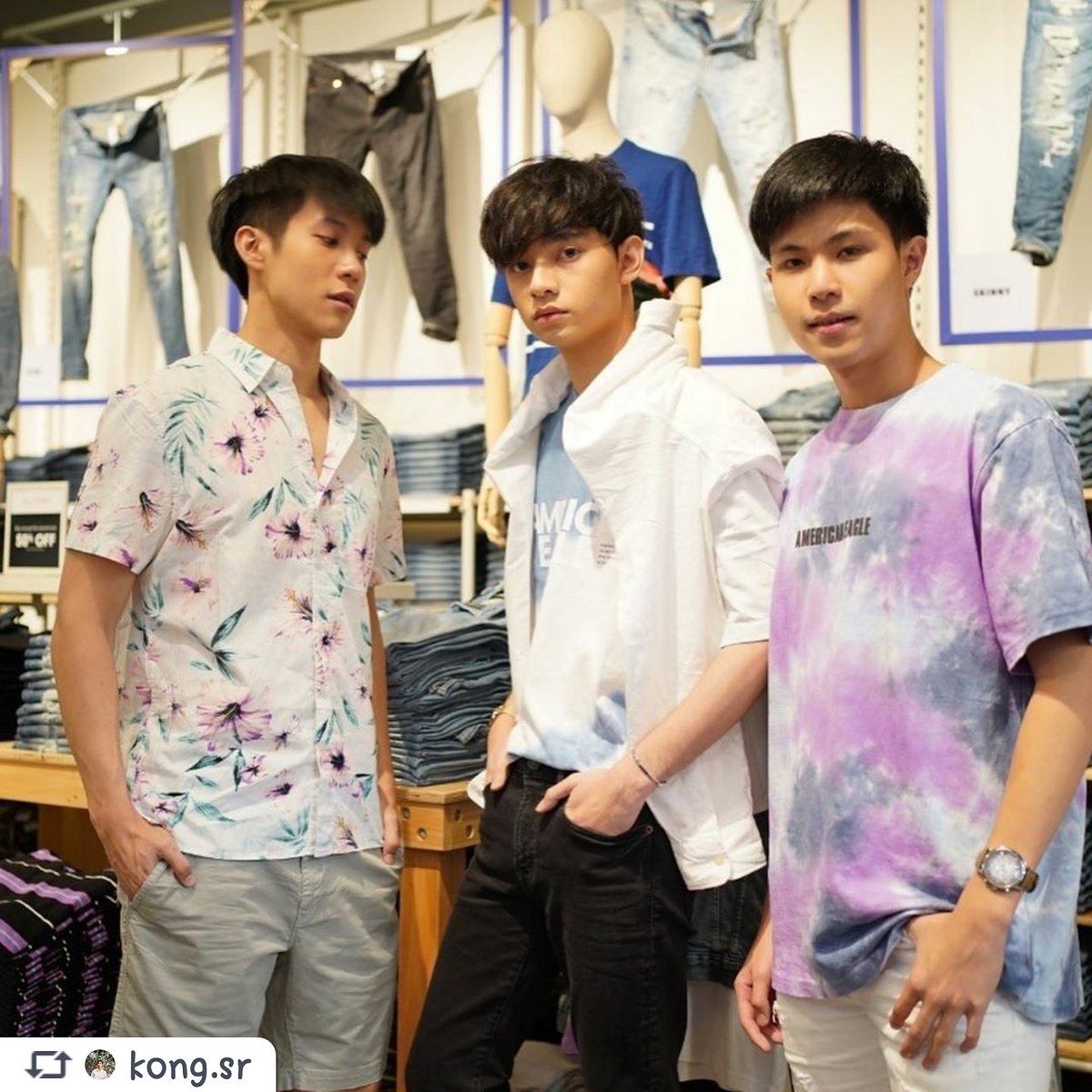 kaownah_fanclub's tweet photo. 📸 IG Update • @CbtKong
💚 31.07.2020 💚
อื้อหือ .. สามหนุ่มสามมุม 😍
หล่อแบบไม่มีใครยอมใครเลยครับ 💯
#americaneagleth
@kaownah9
#คนดีของก้าวหน้า
#ก้าวหน้าครับผม
#kaownah
@CbtKong
#savesarun
#kong_cbt
#kongcbt
#kongsr
@Oakstpp
#oakstpp https://t.co/1w721ntebC
